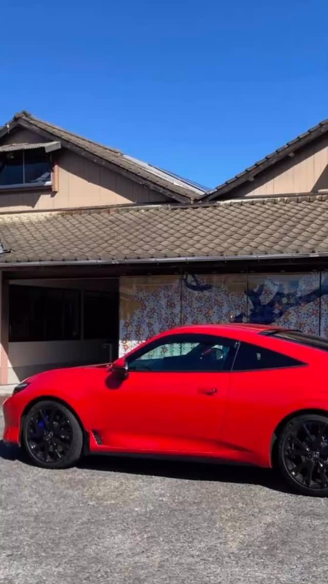 幸楽窯 - 有田の焼き物を作るだけでなくアーティストレジデンスや